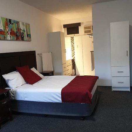 Southern Cross Motel Brisbane Exterior photo